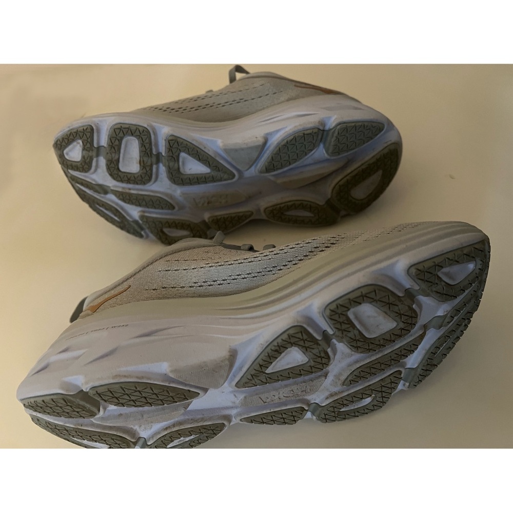 HOKA Bondi 8 Women's Gray Running Shoes - Picture 10 of 12